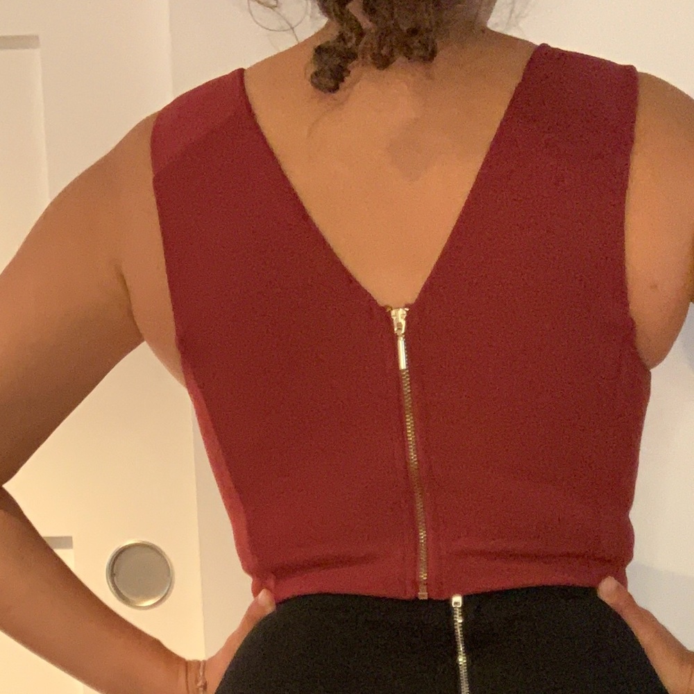 Crop Top - Picture 3 of 3